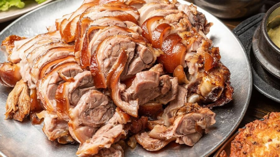 Phần thịt bắp trước và bắp sau của con lợn đều có hương vị thơm ngon, có thể chế biến thành nhiều món ăn hấp dẫn.