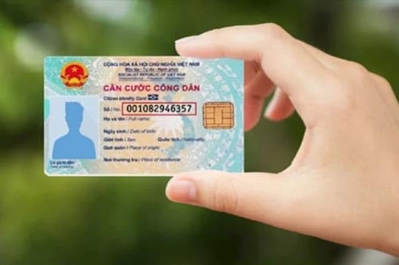Theo Điều 24 Luật Căn cước mới, công dân bắt buộc phải đổi thẻ trong các trường hợp sau
