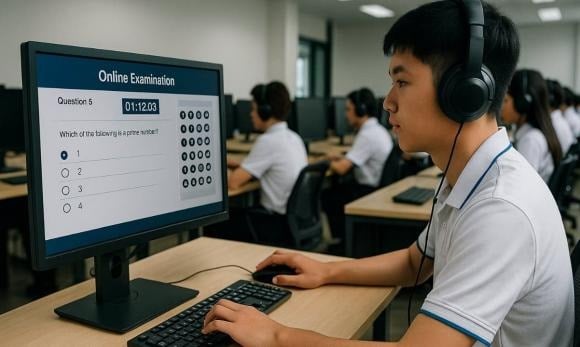 Trong nhiều năm qua, xét tuyển đại học bằng học bạ được xem là “cánh cửa thứ hai” cho thí sinh, giúp giảm áp lực phụ thuộc hoàn toàn vào điểm thi tốt nghiệp THPT.