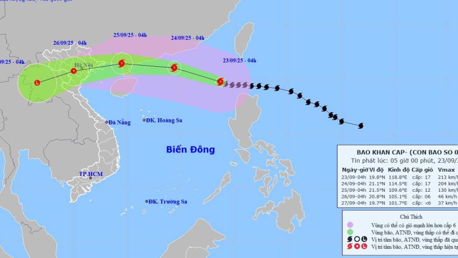 Dự báo đến 16h cùng ngày, bão sẽ tiến vào vùng biển phía đông bắc Biển Đông, vẫn giữ cường độ cấp 17, giật trên cấp 17. 