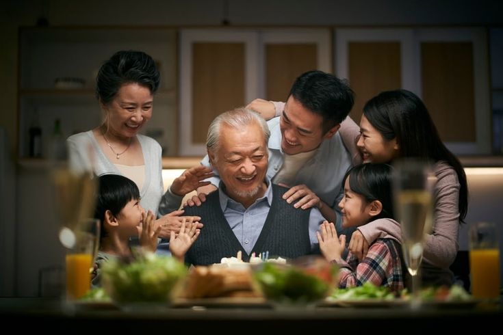 Cha mẹ khôn ngoan là không can thiệp sâu vào đời sống riêng của con cái