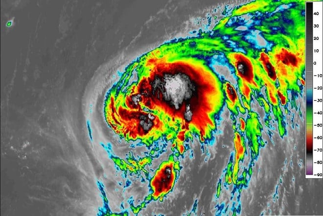 Bão Hạ Long không phải cơn bão số 12 trên Biển Đông. Ảnh: Weathernerds.org  