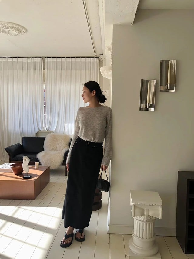 Tông màu trung tính như xám, đen hay be mang đến vẻ hiện đại, tinh gọn và cực kỳ sang