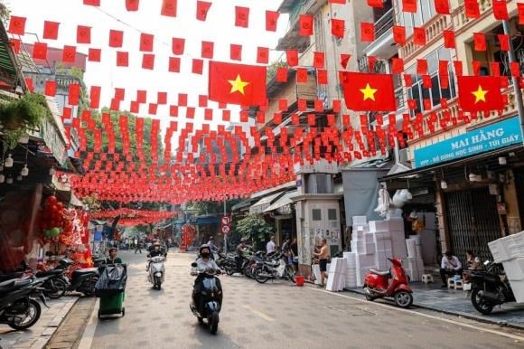 Đối với người lao động trong doanh nghiệp, người sử dụng lao động có thể lựa chọn cho nghỉ 2 ngày – ngày 2/9 và một ngày liền kề trước hoặc sau.