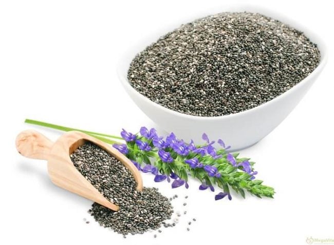 Hạt chia chứa lượng chất chống oxy hóa cao, giúp trung hòa các gốc tự do này, từ đó làm chậm quá trình lão hóa