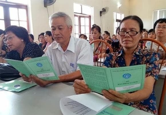 Những người lao động thuộc đối tượng tại Khoản 1, Điều 2 của Luật, đã chấm dứt tham gia BHXH và có đề nghị, sẽ được hưởng BHXH một lần nếu rơi vào một trong các trường hợp:    