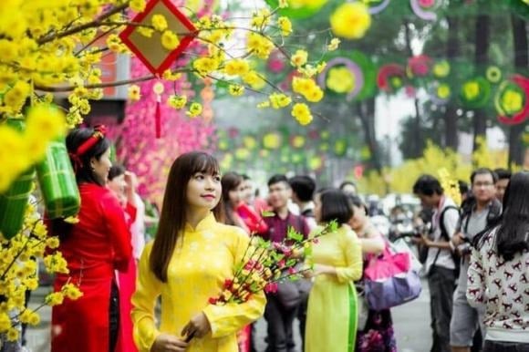 Theo đó, các cơ quan, đơn vị cần bố trí, sắp xếp nhân sự trực hợp lý, đảm bảo công việc được xử lý liên tục, kịp thời phục vụ Nhân dân trong dịp nghỉ lễ.