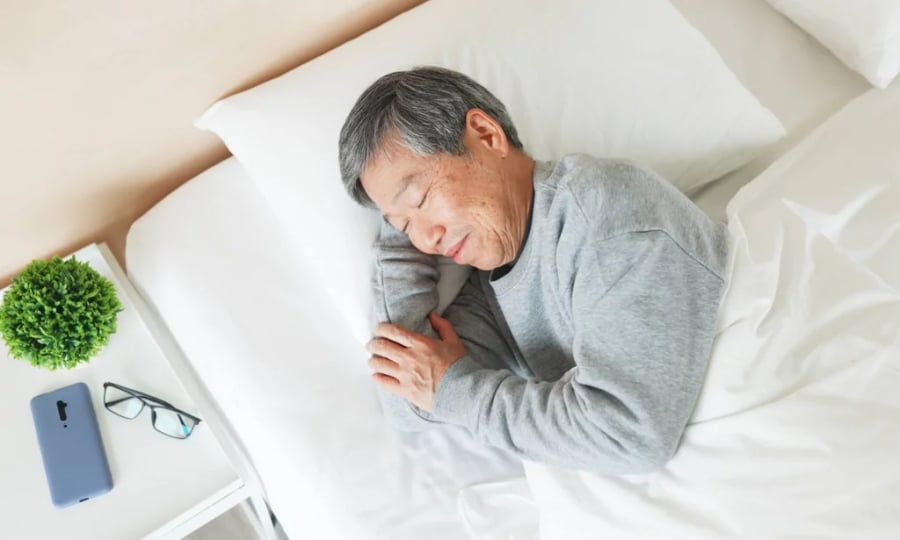 Ngủ đủ giấc chính là “liều thuốc miễn phí” nhưng nhiều người lại xem nhẹ. Ảnh minh họa