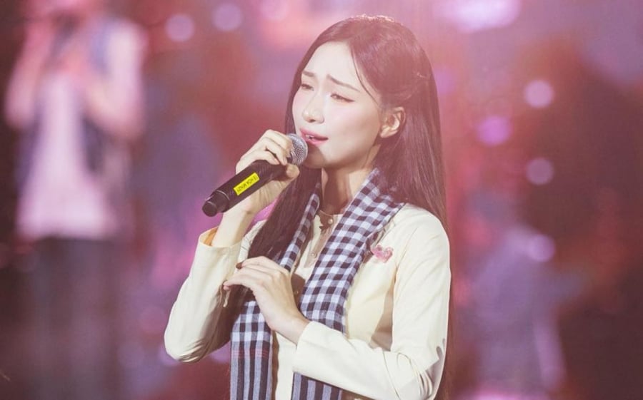 Hòa Minzy gấp rút lên tiếng giữa đêm vì điều quan trọng