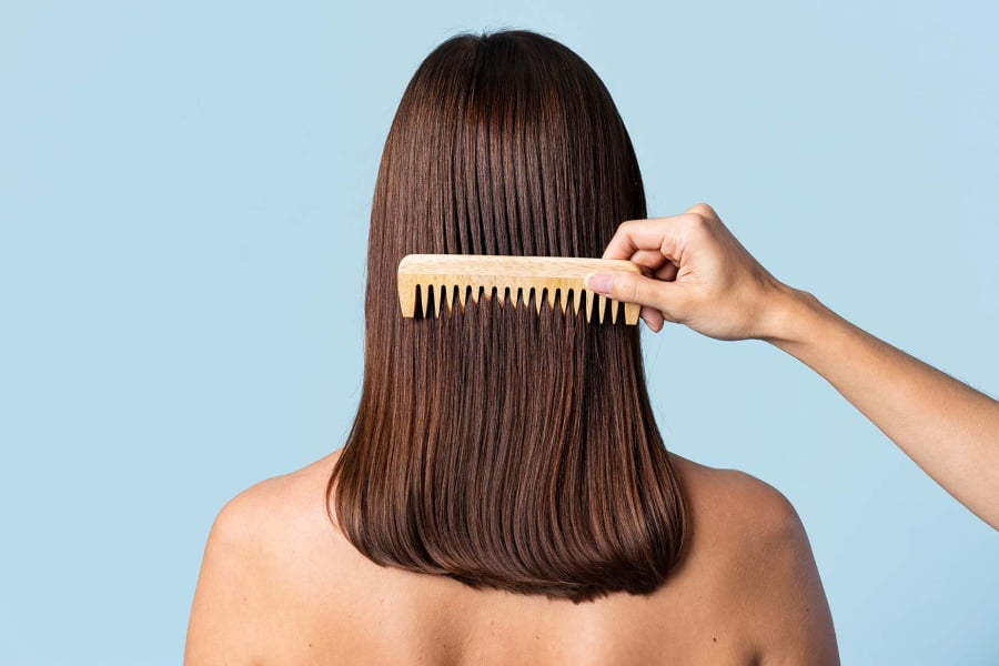 tips-to-get-and-keep-healtheir-hair-01-0803.jpg