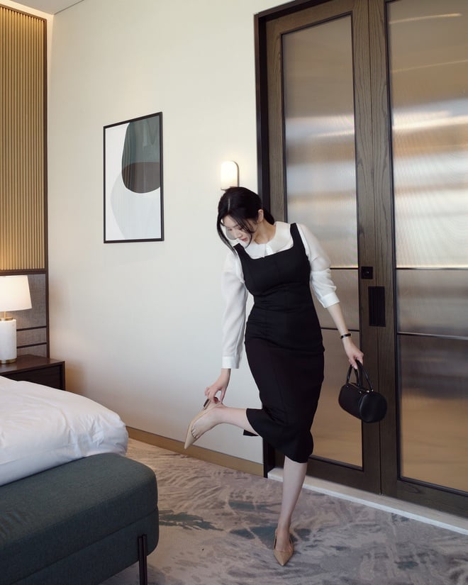 Trong tủ giày của các cô nàng công sở yêu thích sự thanh lịch, giày màu be gần như là món đồ “phải có”.
