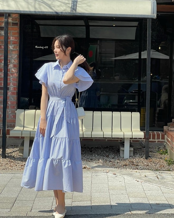 Váy sơ mi là lựa chọn tuyệt vời cho những ai yêu thích phong cách vừa hiện đại vừa nhã nhặn.