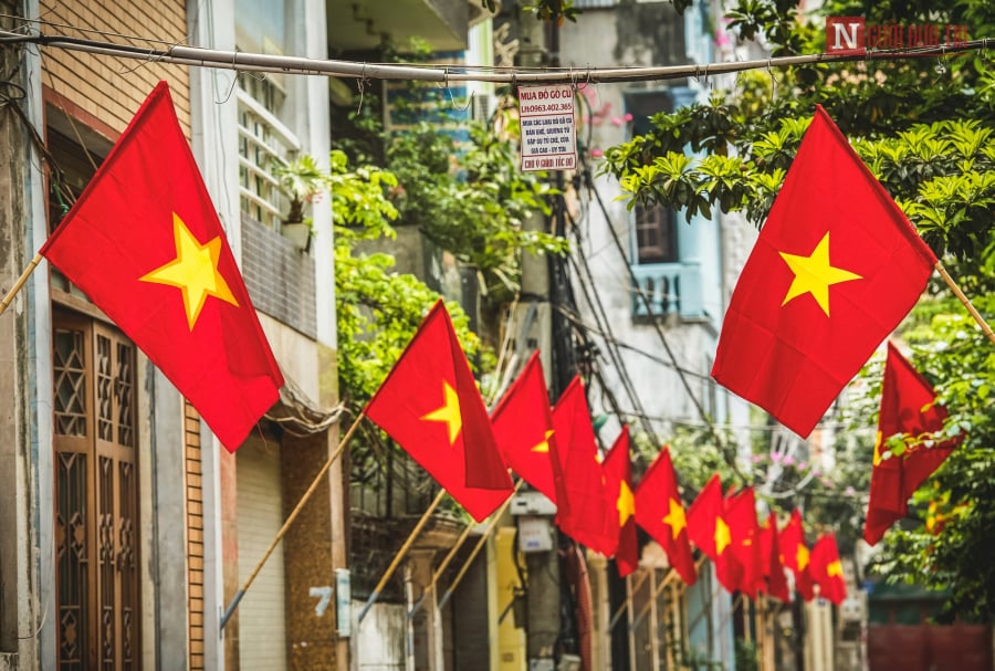 Đối với dịp Lễ Quốc khánh năm 2026, công chức, viên chức được nghỉ 2 ngày gồm ngày 1/9 và 2/9.