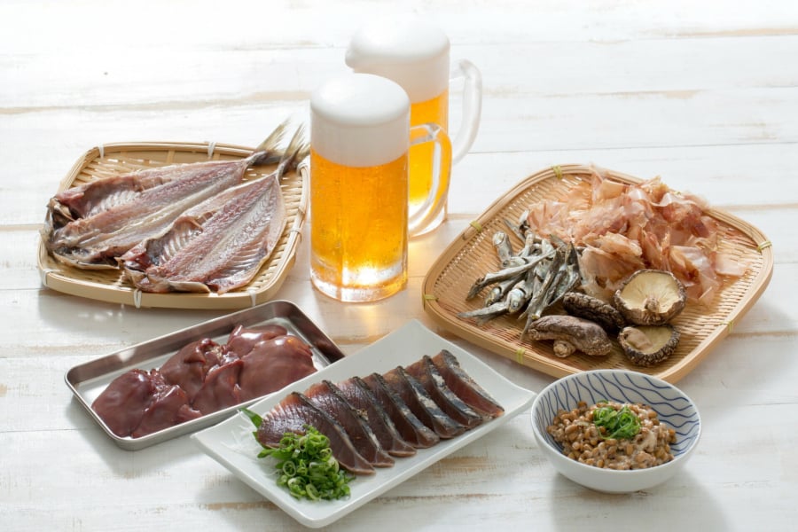 Axit uric tăng cao không chỉ làm tăng nguy cơ mắc gout mà còn ảnh hưởng đến chức năng thận.