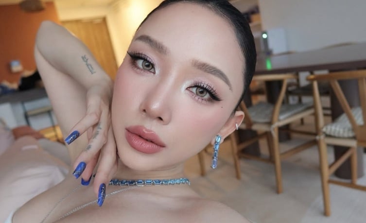Tóc Tiên để lộ không gian phòng khách bên trong nơi ở mới