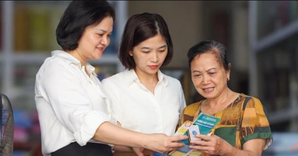 Theo kế hoạch, cơ quan BHXH tại các địa phương sẽ phối hợp với chính quyền cơ sở rà soát, lập danh sách người dân thuộc nhóm khó khăn tại từng khu dân cư, ưu tiên khu vực miền núi, vùng sâu, vùng xa hoặc những địa bàn thường xuyên chịu ảnh hưởng của thiên tai.