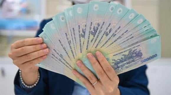 Doanh nghiệp thua lỗ: Lương tối đa = 50% mức cơ bản; nếu có giảm lỗ, được hưởng tối đa 80%.