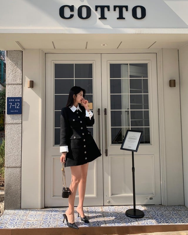 Cuối cùng, chiếc váy dáng vest là item giúp bạn toát lên vẻ sang chảnh, quyến rũ. 