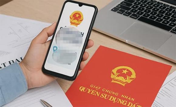 Chuẩn bị bản scan thật rõ ràng – hình ảnh mờ, thiếu chữ ký/dấu có thể khiến hồ sơ bị trả lại, phải bổ sung và kéo dài thời gian xử lý.    