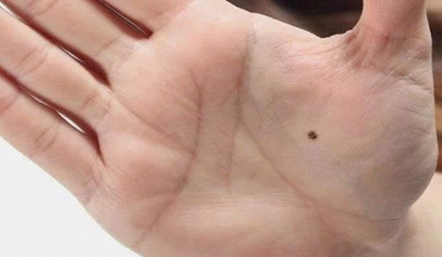 z7191379457587_496104e3cfe03e0419e903d284482716