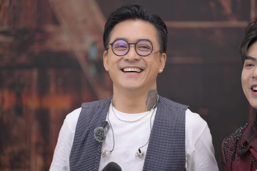 Tuấn Hưng lên tiếng về tin đồn ốm nặng, mất giọng phải hủy show  