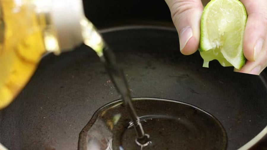 Vắt chanh vào chảo dầu giúp việc chiên rán thuận lợi hơn