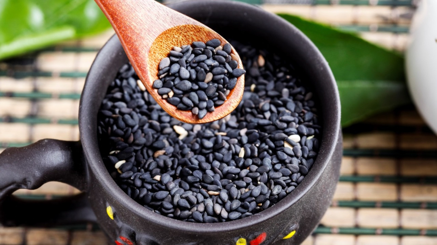 Ăn mè đen mang lại nhiều lợi ích cho sức khỏe.