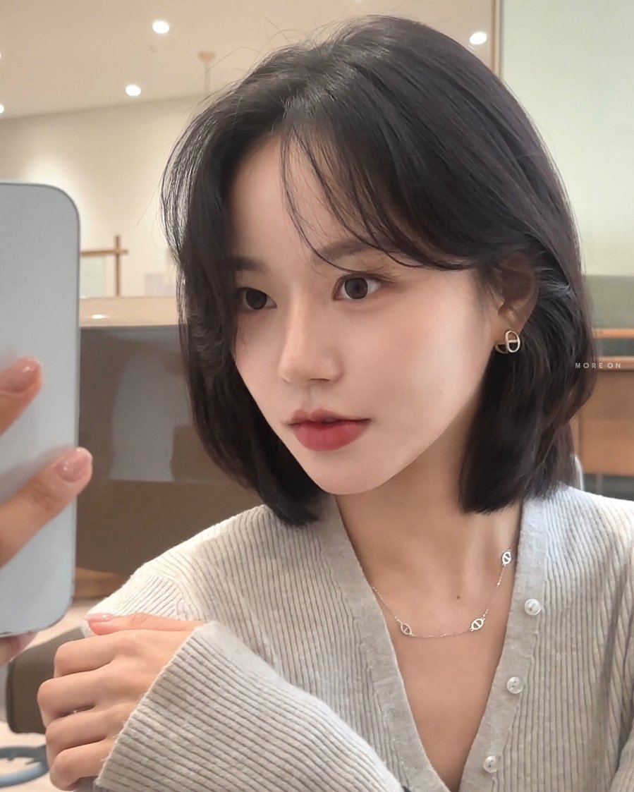 Tóc bob là kiểu tóc an toàn nhất cho người thích tóc ngắn nhưng không muốn quá phá cách.