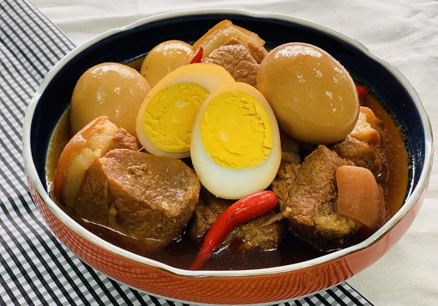 Trứng kho thịt ngon
