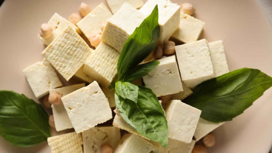 Bạn có thể chế biến đậu phụ theo nhiều cách khác nhau.