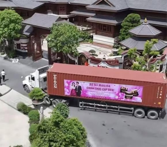 Điều tra cũng xác định các sản phẩm gia công này không đáp ứng yêu cầu chất lượng và thành phần để được cấp CFS (Certificate of Free Sale – giấy chứng nhận lưu hành tự do).