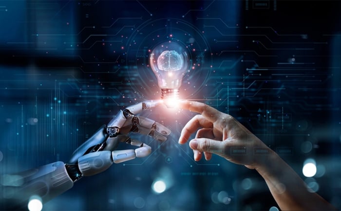 tam-quan-trong-cua-khoa-hoc-du-lieu-trong-kinh-te-va-kinh-doanh-hinh-1