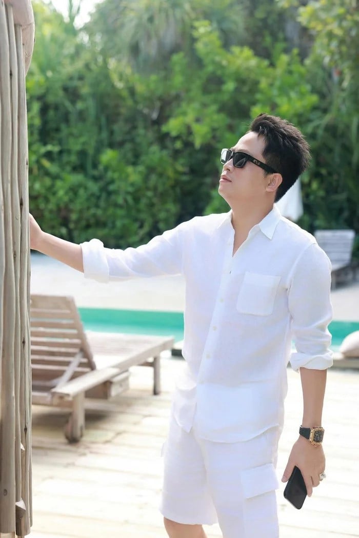 Bên cạnh những vấn đề pháp lý, bộ sưu tập tài sản cá nhân của ông Hoàng Kim Khánh, đặc biệt là những mẫu đồng hồ tiền tỷ, luôn thu hút sự chú ý.