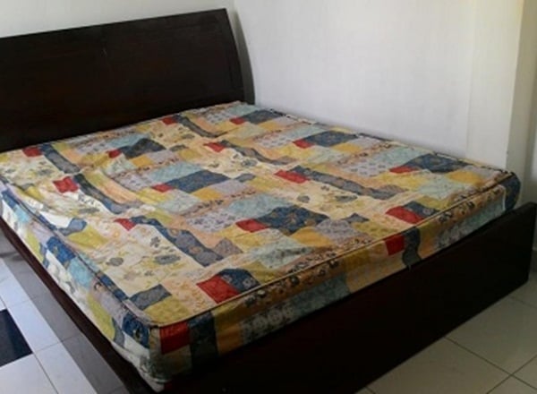 1475_tac_hai_khi_nam_chan_ga_goi_dem_qua_cu11