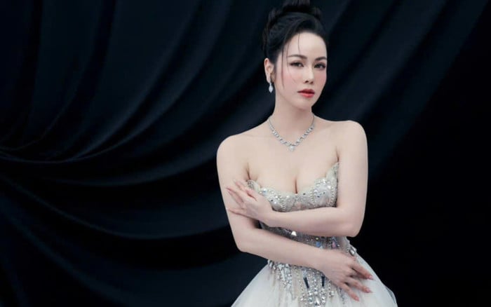 Nhật Kim Anh sẽ cắt tóc ngắn nếu như khán giả không còn yêu thương mình