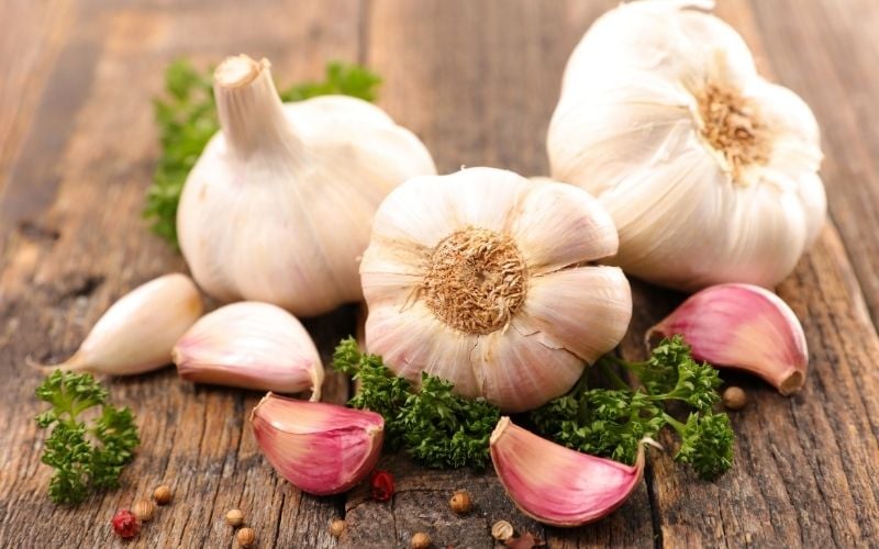 Tỏi thực phẩm màu trắng tốt cho sức khỏe