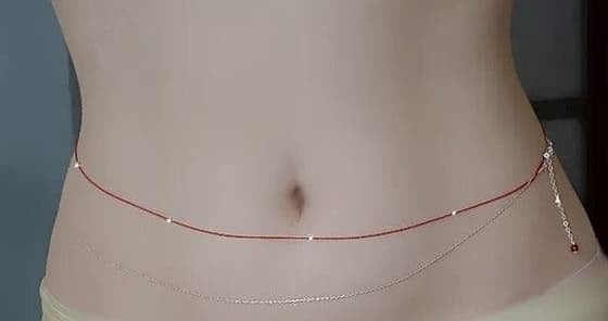 Nhiều phụ nữ bị đưa vào nhà thổ vì hoàn cảnh gia đình khó khăn hoặc gia cảnh nghèo túng. 