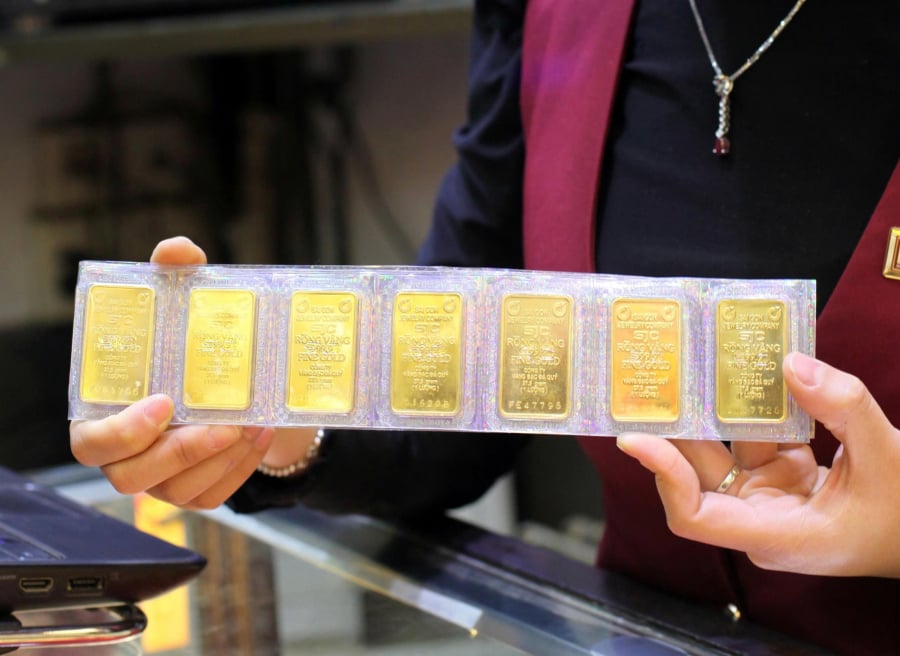 Trên thị trường quốc tế, giá vàng rạng sáng 10/12 giao dịch quanh mức 4.208 USD/ounce, tăng 19,5 USD/ounce so với 24 giờ trước đó.