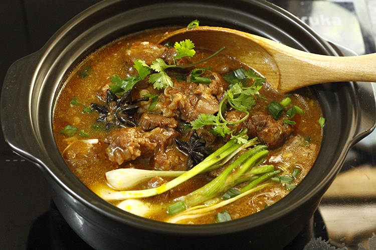 cách nấu bò sốt vang ngon