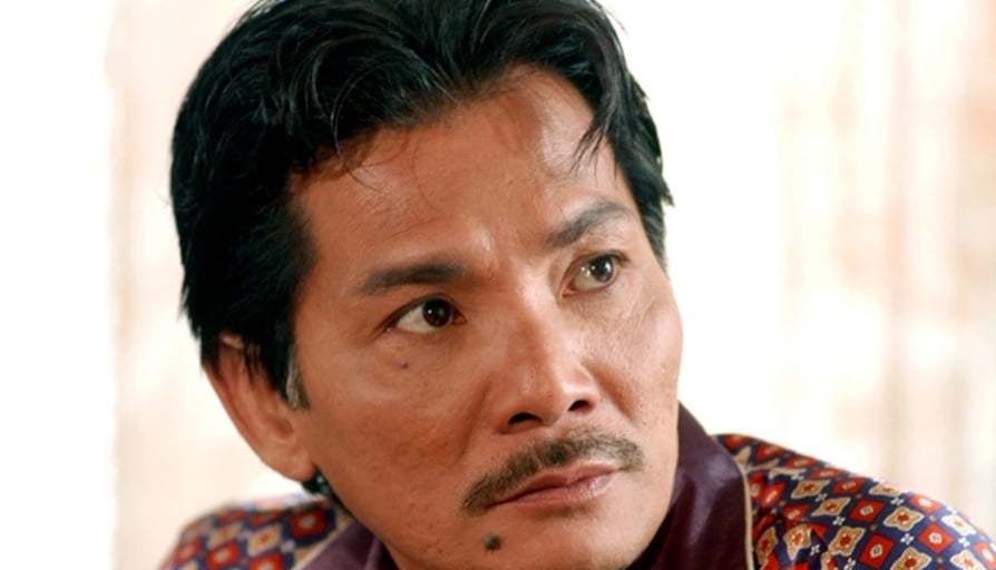 Nghệ sĩ Thương Tín ra đi 'không nhắm mắt, dù gia đình và con trai vuốt mắt'  