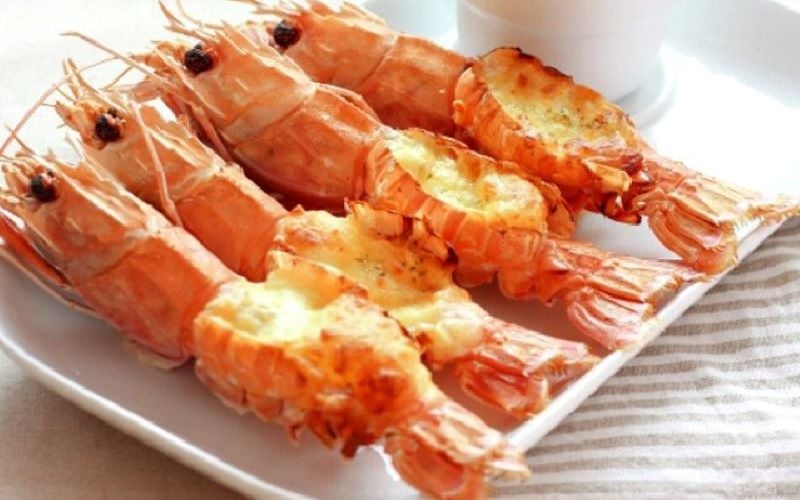 Sai lầm khi ăn tôm