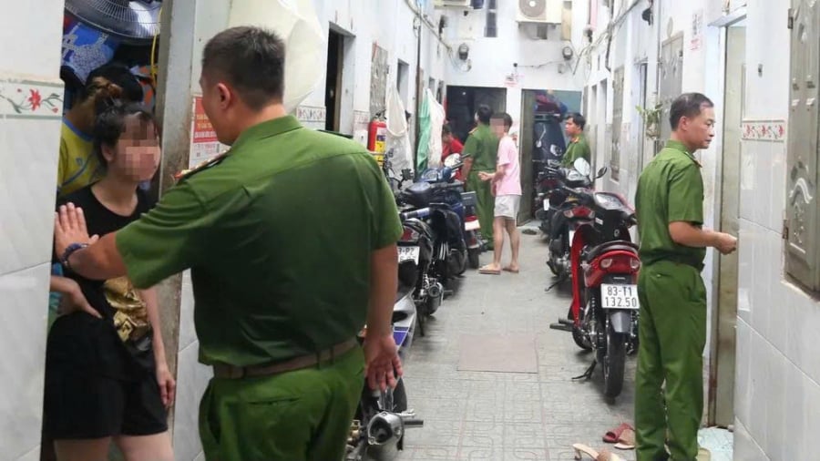 z7332062334535_6cd494c4a7065b8aaddac1ab350098a0