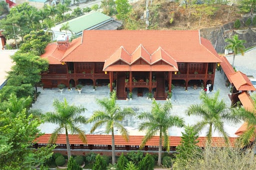 Cau phía trước nhà vừa hợp thẩm mỹ lại hợp phong thuỷ