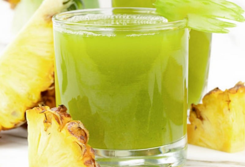 Nước ép cần tây dứa