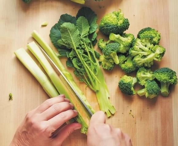 Ăn sống hoặc chế biến bằng nhiệt độ thấp, ít dầu mỡ và ít muối là cách tốt nhất.