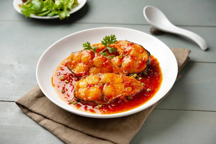 Cách sốt cá thu đậm đà không vị tanh