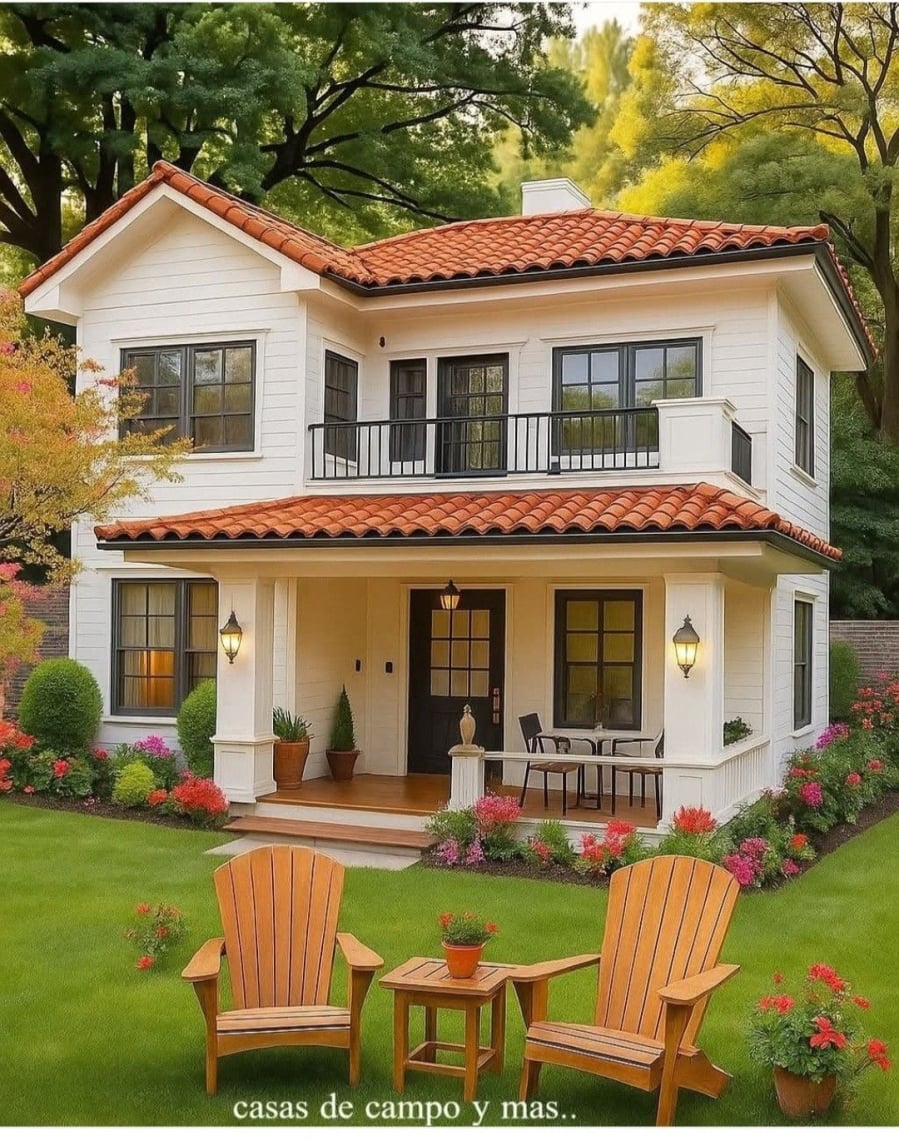 Cửa nhà cần gọn gàng sạch sẽ tránh để bẩn và để đồ linh tinh