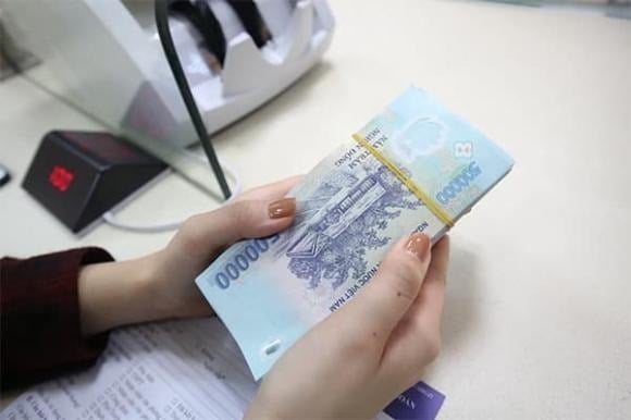 Một trong những thay đổi đáng chú ý từ ngày 1/1/2026 là việc tăng lương tối thiểu vùng theo Nghị định 293/2025/NĐ-CP. 