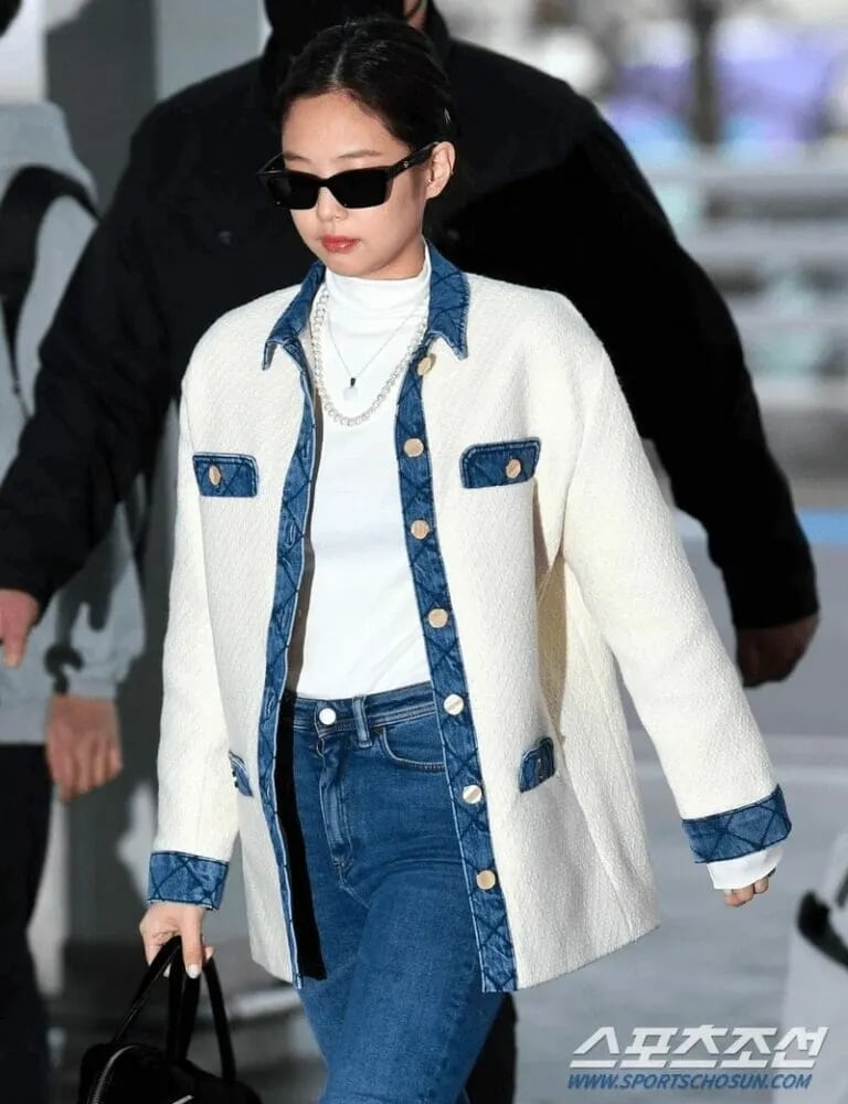 cach-phoi-ao-khoac-da-tweed-sang-chanh-cung-kim-se-jeong-song-hye-kyo-jennie-black-pink-127-67963961-1644.jpg