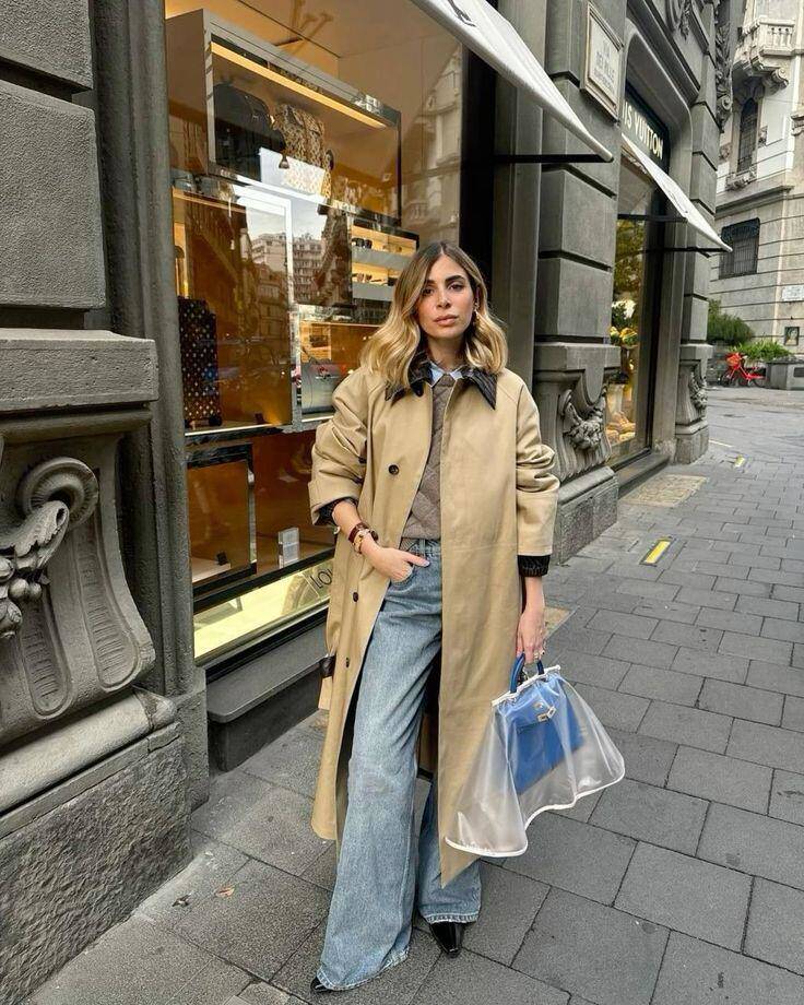 Áo khoác longline luôn gắn liền với hình ảnh thanh lịch và sang trọng.